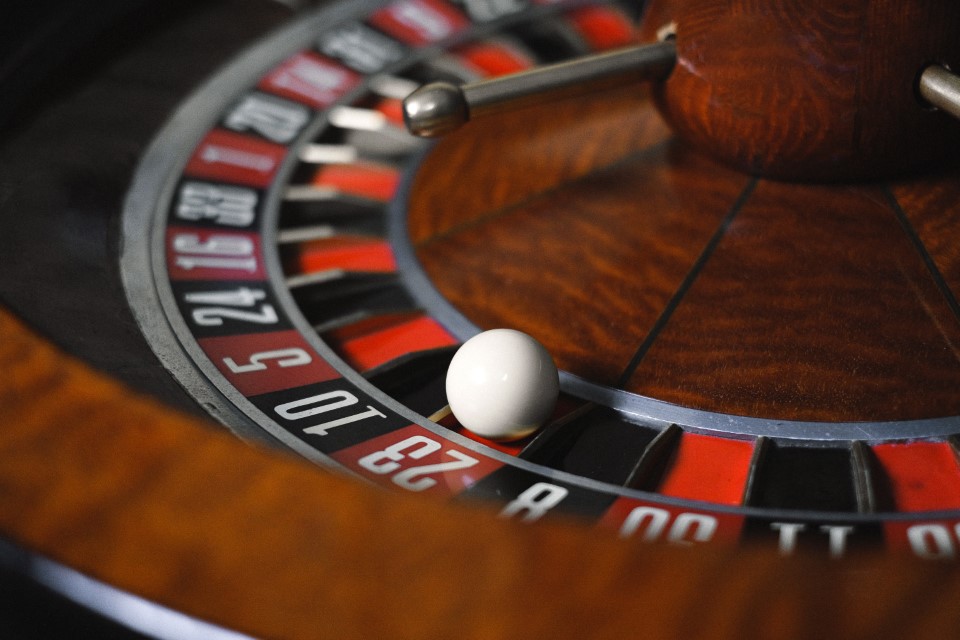 pexels anna shvets 6 betst roulette betting strategies live online casino gambling singapore malaysia