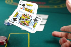 A-Beginner's-Guide-to-Poker-awdndans11