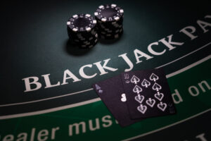 The-Pros-and-Cons-of-Playing-Blackjack-Games-in-Online-Casino-asdj12312